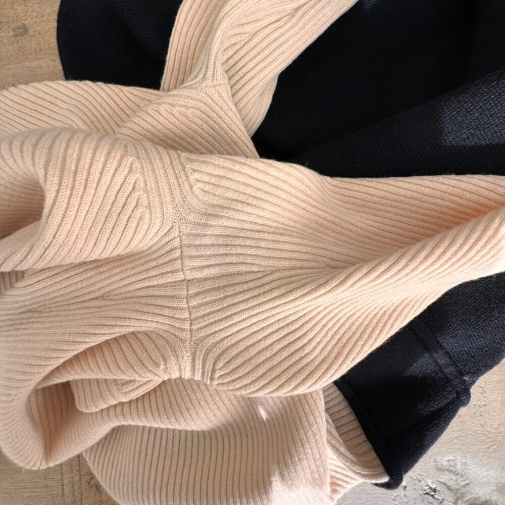 Theory Lexianna Evian Stretch Wool Blend Sweater Dress Colorblock Ivory/Black - Picture 13 of 15